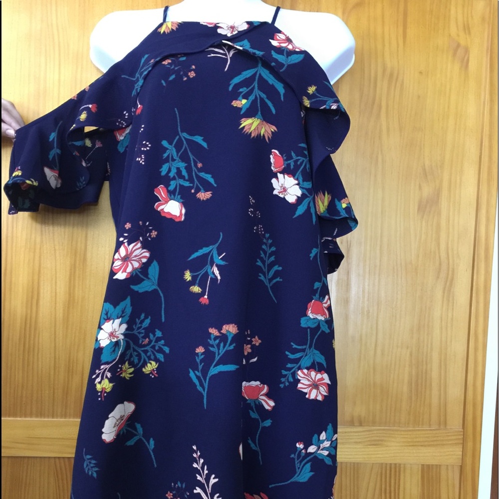 Deep Navy Floral off shoulder dress - Picture 6 of 8